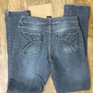 💙 Faded Glory Straight Leg Jeans 8 💙